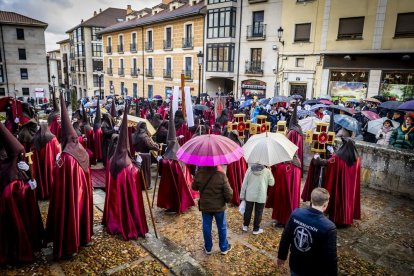 El desfile partió de la iglesia de Santo Domingo