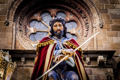 El desfile partió de la iglesia de Santo Domingo