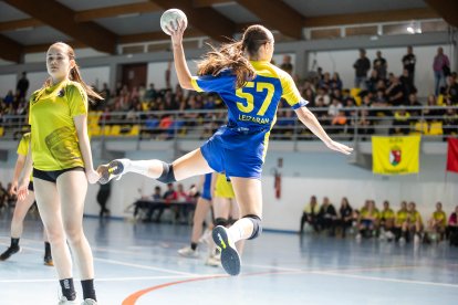 El entorno del Moncayo ha vuelto a congregar esta Semana Santa a más de 700 jugadores del balonmano.
