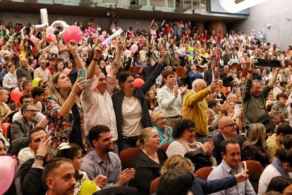 Numeroso público en La Audiencia esta tarde.
