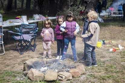 La romería congregó a una multitud en el paraje de Campiserrado