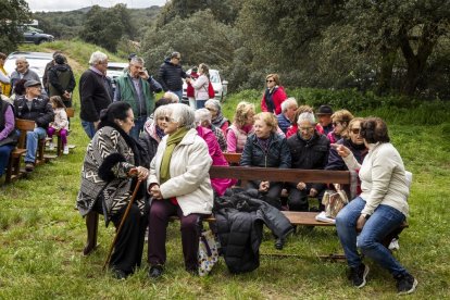 La romería congregó a una multitud en el paraje de Campiserrado