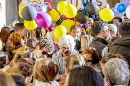 El acto estuvo amenizado por multitud de sorianos que acudieron a festejar