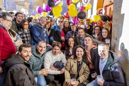 El acto estuvo amenizado por multitud de sorianos que acudieron a festejar