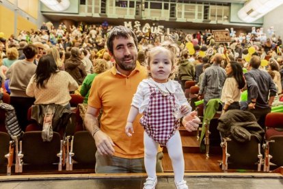 El acto estuvo amenizado por multitud de sorianos que acudieron a festejar