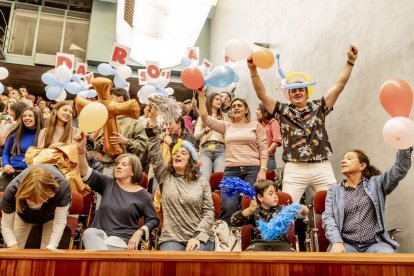 El acto estuvo amenizado por multitud de sorianos que acudieron a festejar