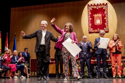 El acto estuvo amenizado por multitud de sorianos que acudieron a festejar