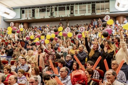El acto estuvo amenizado por multitud de sorianos que acudieron a festejar