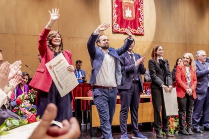 El acto estuvo amenizado por multitud de sorianos que acudieron a festejar