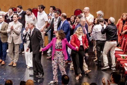 El acto estuvo amenizado por multitud de sorianos que acudieron a festejar