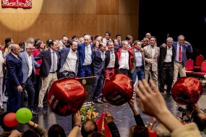 El acto estuvo amenizado por multitud de sorianos que acudieron a festejar
