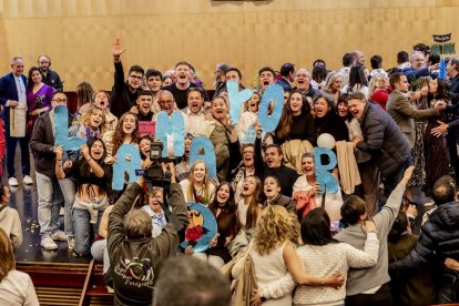 El acto estuvo amenizado por multitud de sorianos que acudieron a festejar