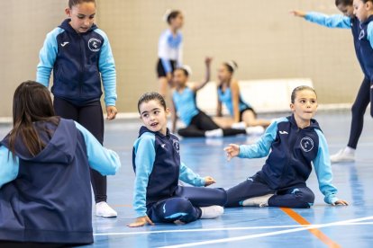Tarde de gimnasia en el polideportivo San Andrés