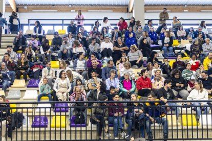 Tarde de gimnasia en el polideportivo San Andrés