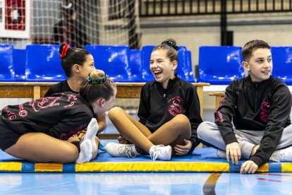 Tarde de gimnasia en el polideportivo San Andrés