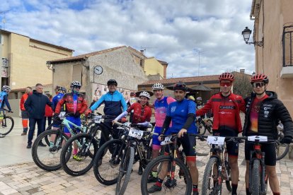 La competición está organizada por el Club Ciclista Uxama