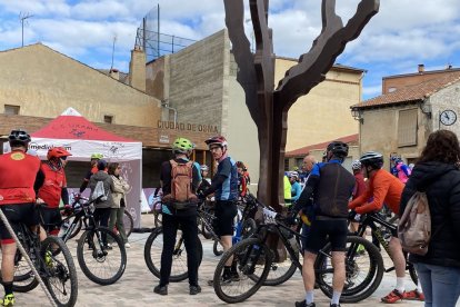 La competición está organizada por el Club Ciclista Uxama