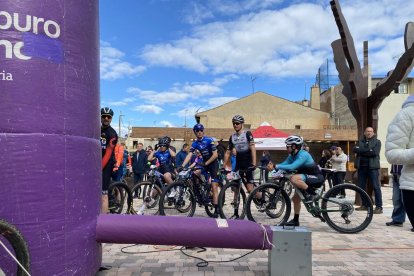 La competición está organizada por el Club Ciclista Uxama