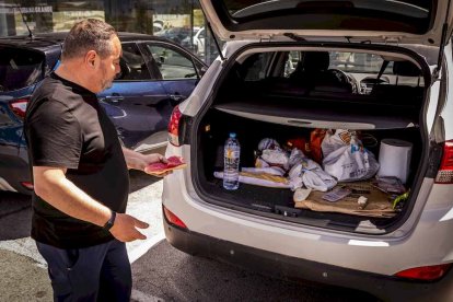 Comida fría y en la calle ante la imposibilidad de cocinar