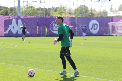 Los rojillos se llevaron los puntos en un partido que sirve de pruebas para el Playoff