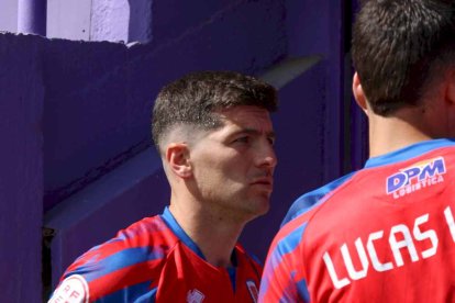 Los rojillos se llevaron los puntos en un partido que sirve de pruebas para el Playoff