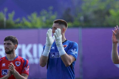Los rojillos se llevaron los puntos en un partido que sirve de pruebas para el Playoff
