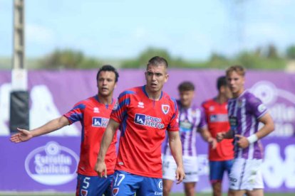 Los rojillos se llevaron los puntos en un partido que sirve de pruebas para el Playoff