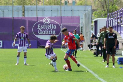 Los rojillos se llevaron los puntos en un partido que sirve de pruebas para el Playoff