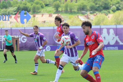 Los rojillos se llevaron los puntos en un partido que sirve de pruebas para el Playoff