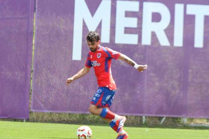 Los rojillos se llevaron los puntos en un partido que sirve de pruebas para el Playoff