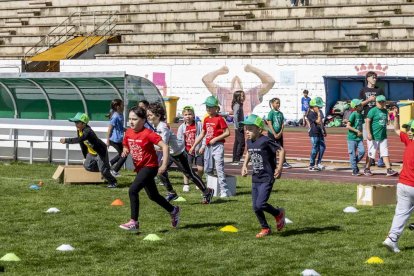 Los niños de los colegios rurales vivieron una mañana lúdica y deportiva