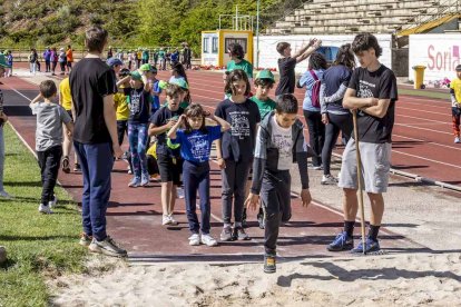 Los niños de los colegios rurales vivieron una mañana lúdica y deportiva
