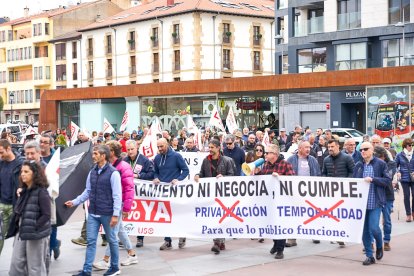 Manifestación en Soria con motivo del 1 de mayo, Día del Trabajador.