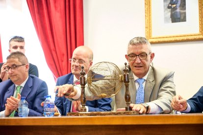 Elena Hernández, Paula Sánchez y Paula Torregrosa serán las móndidas.
