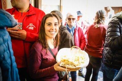Pan, queso, bacalao y miles de sorianos disfrutando del primer gran evento sanjuanero.