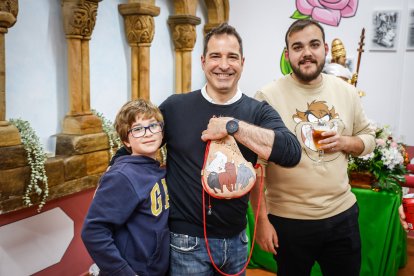 Pan, queso, bacalao y miles de sorianos disfrutando del primer gran evento sanjuanero.