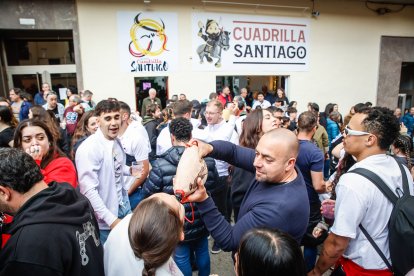 Pan, queso, bacalao y miles de sorianos disfrutando del primer gran evento sanjuanero.