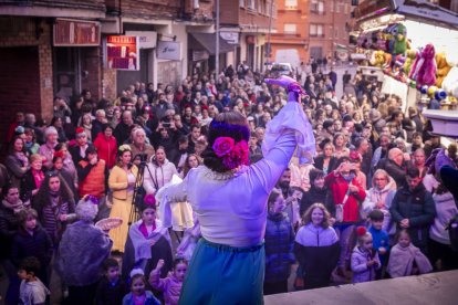 Sevillanas con mucho arte por todo el Calaverón