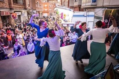 Sevillanas con mucho arte por todo el Calaverón