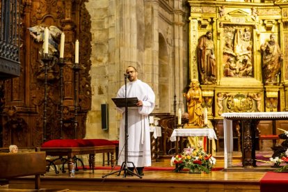 El obispo presidió la eucaristía en la festividad de San Juan de Ávila