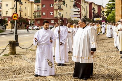 El obispo presidió la eucaristía en la festividad de San Juan de Ávila