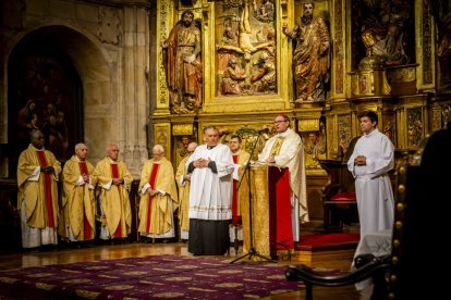 El obispo presidió la eucaristía en la festividad de San Juan de Ávila
