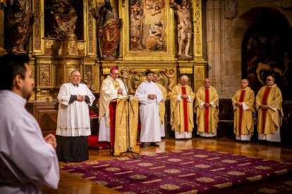 El obispo presidió la eucaristía en la festividad de San Juan de Ávila