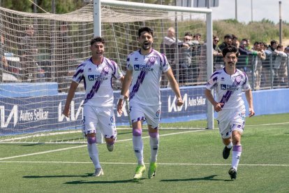 Victoria para los rojillos en el partido de ida