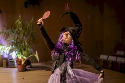 El cuento musicalizado Guapa se representó para medio millar niños