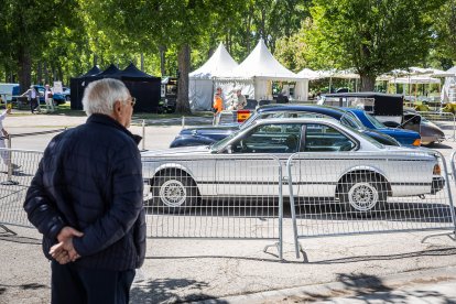 La feria regresa a La Arboleda con la habitual presencia del campo pero también de alimentación, motor o artesanía.