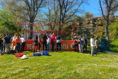 El monte Valonsadero ya luce con sus colores de fiestas