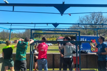 El monte Valonsadero ya luce con sus colores de fiestas