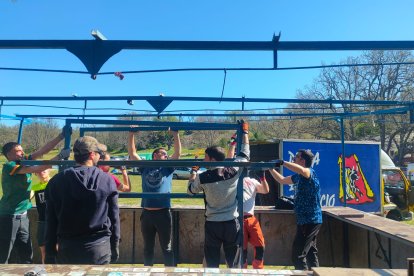 El monte Valonsadero ya luce con sus colores de fiestas