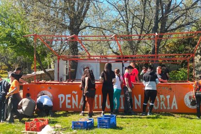 El monte Valonsadero ya luce con sus colores de fiestas